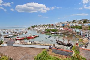 Photo 13- click for photo gallery